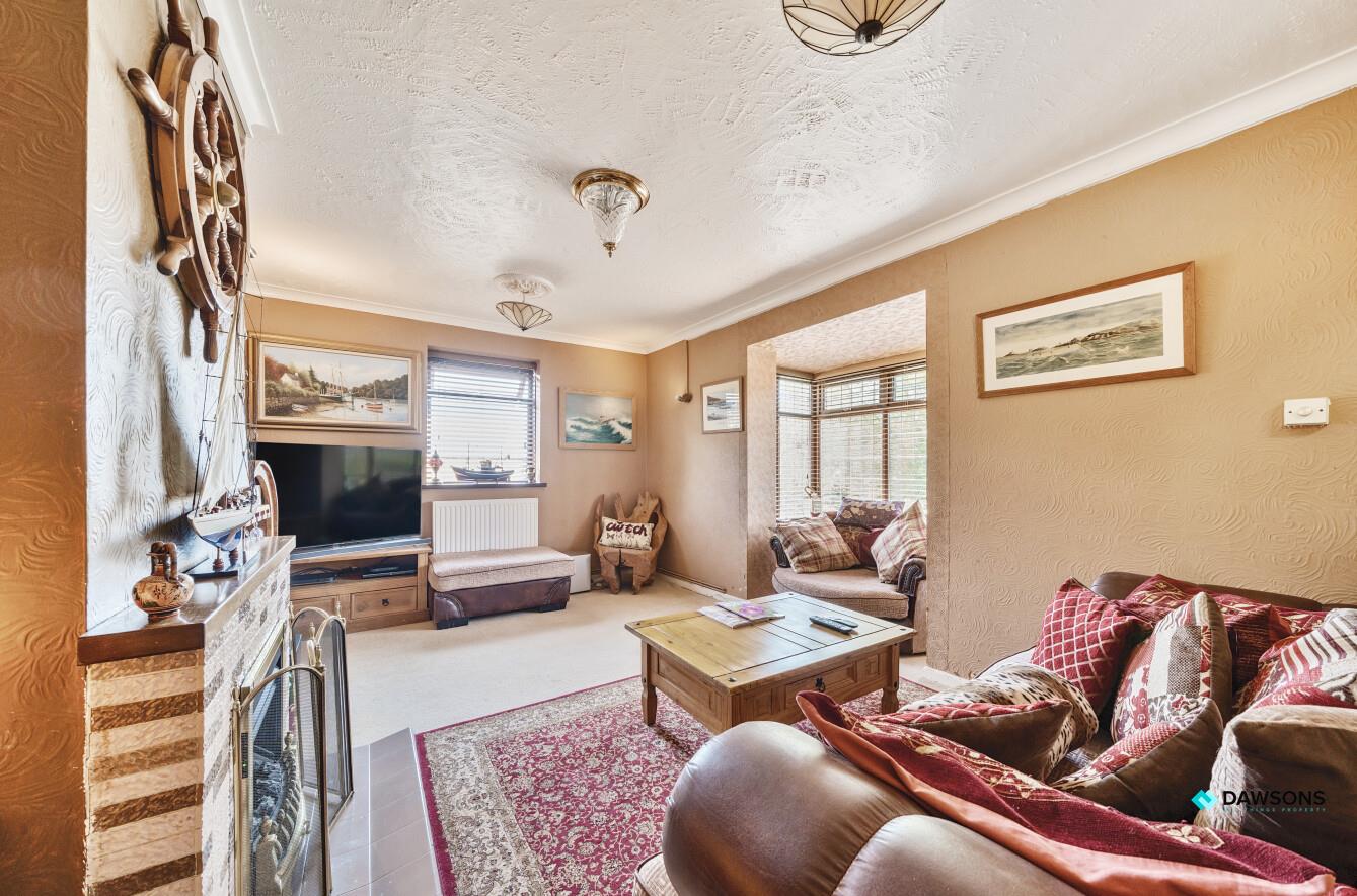 Olive Road, West Cross, Swansea, SA3 5JY